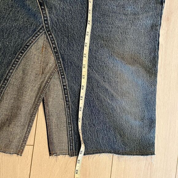 Vintage Levi’s jeans upcycled pencil skirt - Picture 5 of 5